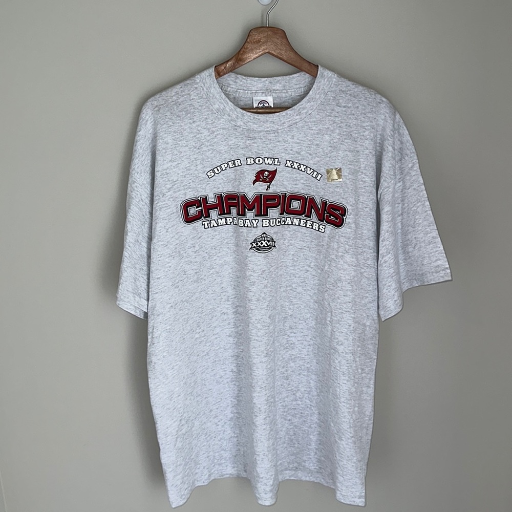 BRAND NEW | 2003 Tampa Bay Buccaneers Super bowl tee